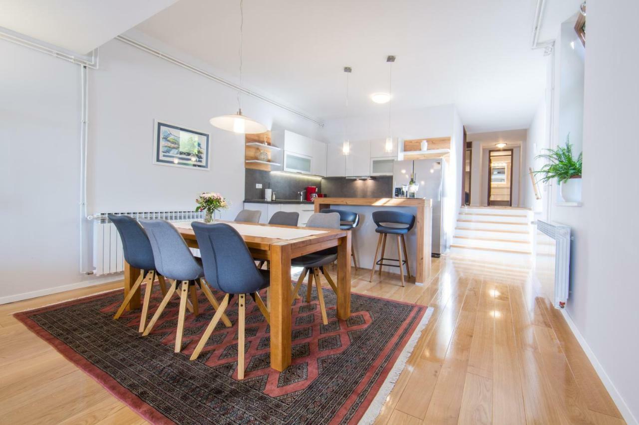Melody M Apartment With Private Pool Split Extérieur photo
